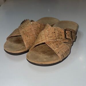 Vionic Dorie In gold cork slide comfort sandal size 7
